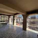 Villa 8 Oaspeti