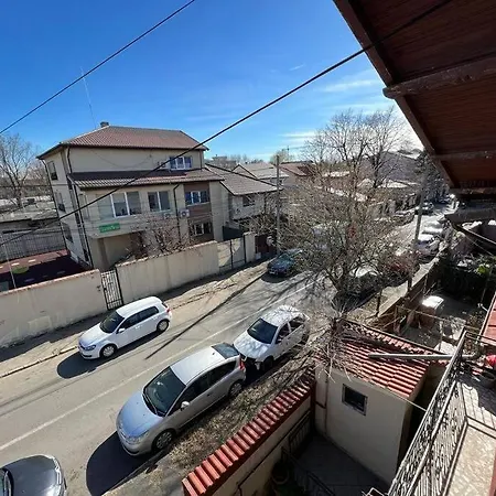 Villa 8 Oaspeti Bucharest